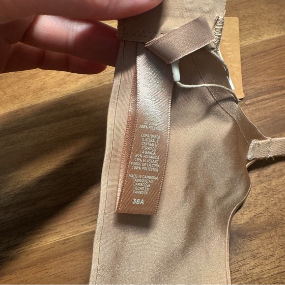 Skims Ultimate Push Up Plunge Clay 36A Nude Bra - Picture 5 of 6